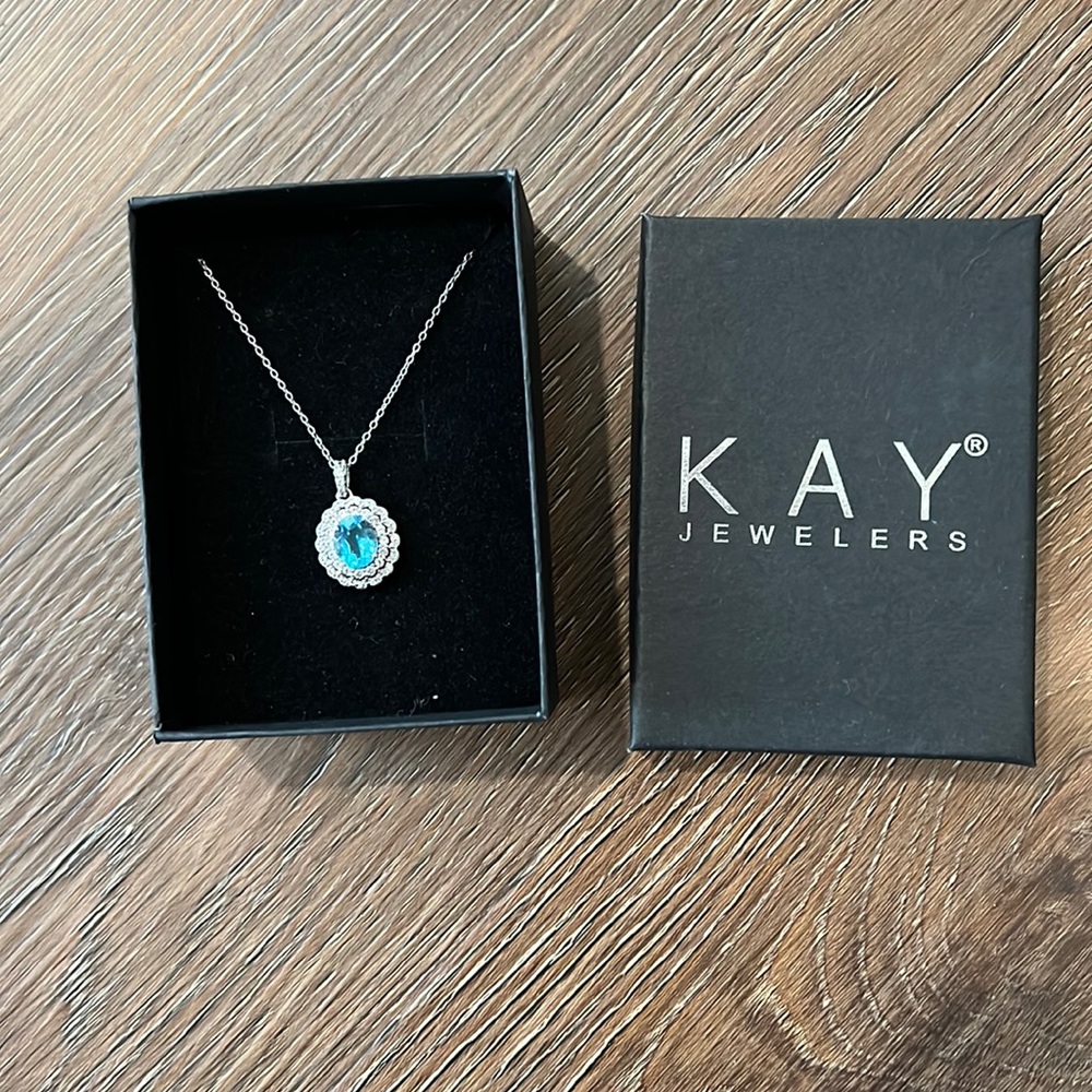 Kay jeweler